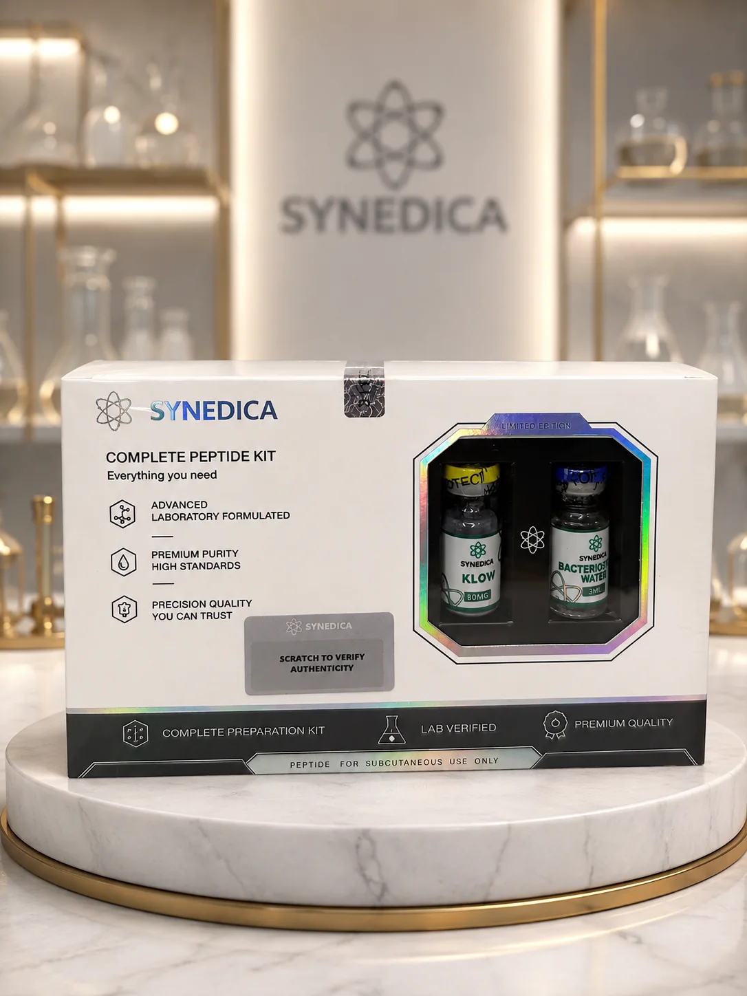 Coffret Synedica KLOW photographié sur un présentoir